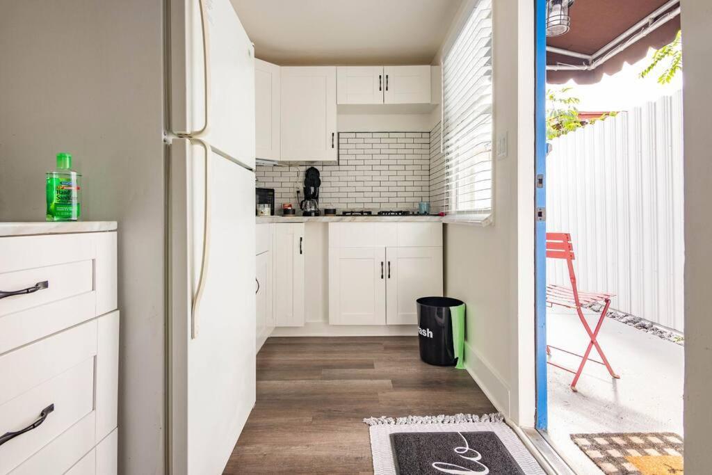 Sleeps 3, Cozy, Boho Style, In The Heart Of -free Parking Apartamento